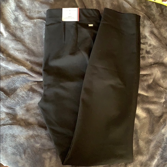 Tommy Hilfiger “Zoey” Mid Rise Legging - Picture 1 of 6